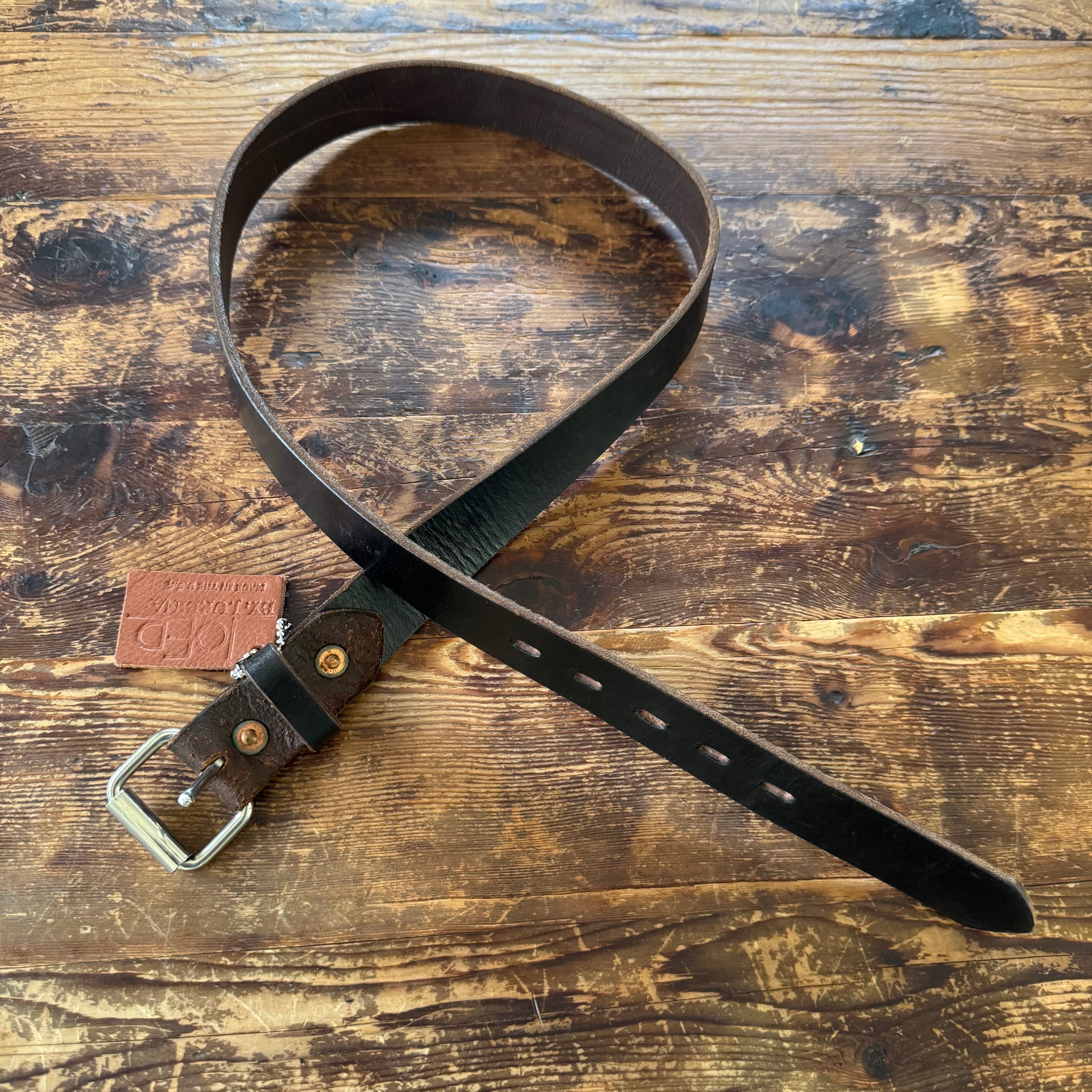 VINTAGE Black Leather Belt 34