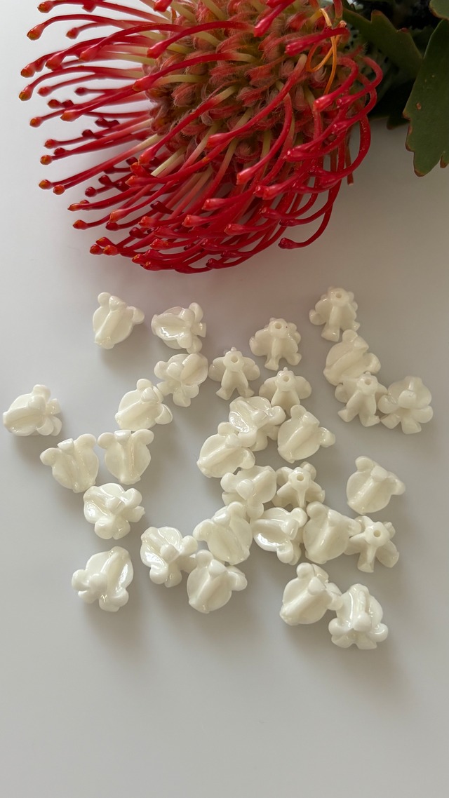 white crown  flower / ホワイトクラウンフラワー / 10pc