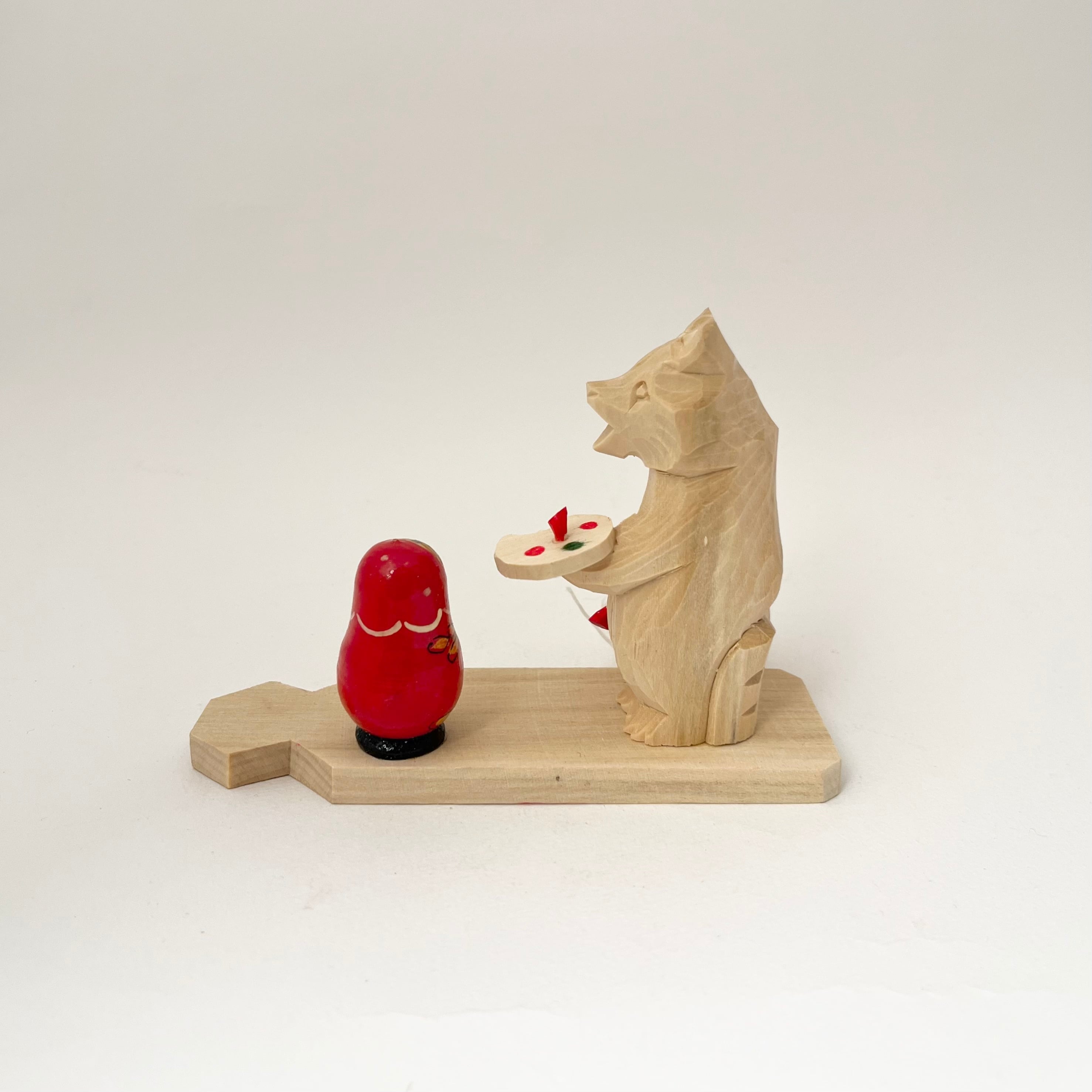 ボゴロツコエ木地玩具「クマのマトリョーシカ職人」赤色