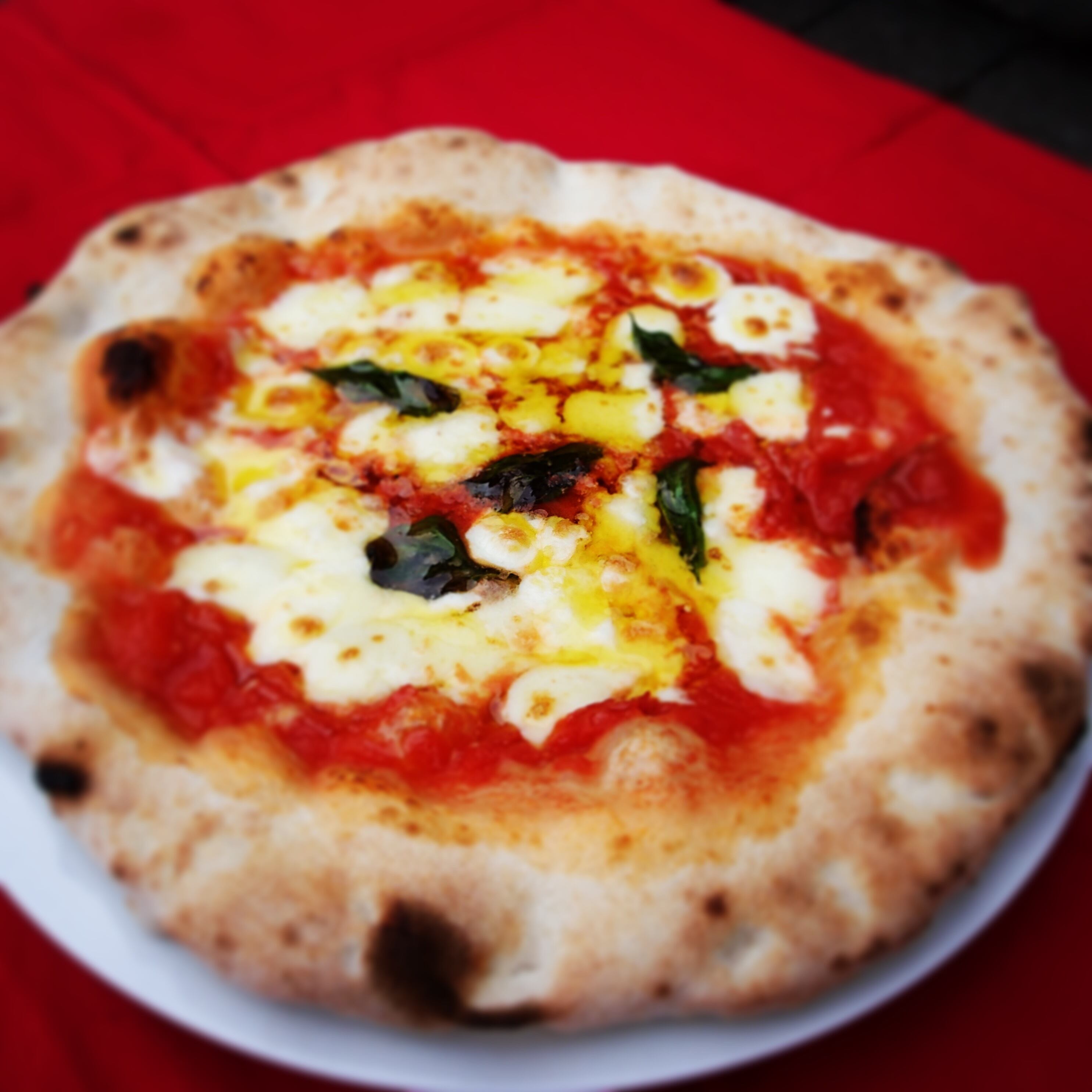 冷凍）イタリア王妃の名前が付いた定番ピザ マルゲリータ | PIZZA