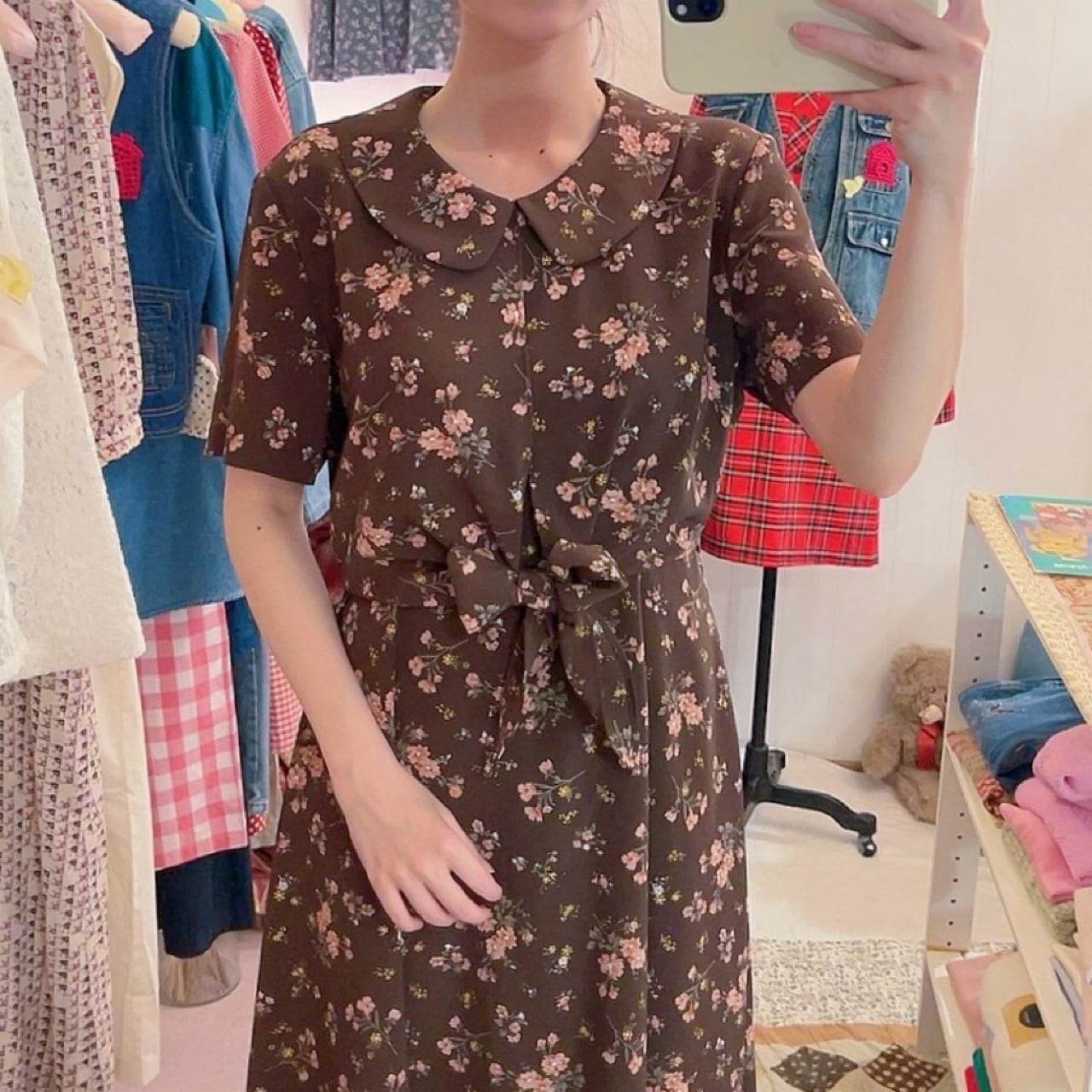 brown flower waist ribbon one-piece