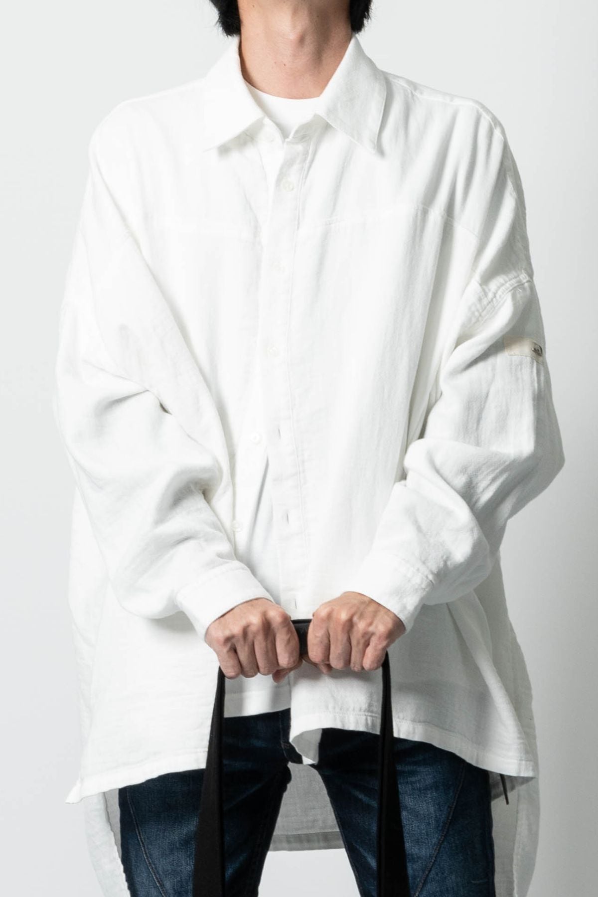 【再入荷のお知らせ】【空気を纏う】エアリーデニム ― リラクシーシャツ/ホワイト【ダブルガーゼ】