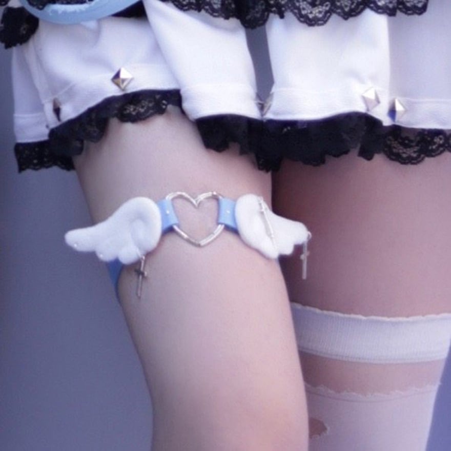 天使の羽ハートレッグリング十字架剣チャーム付き|ライブ 推し活