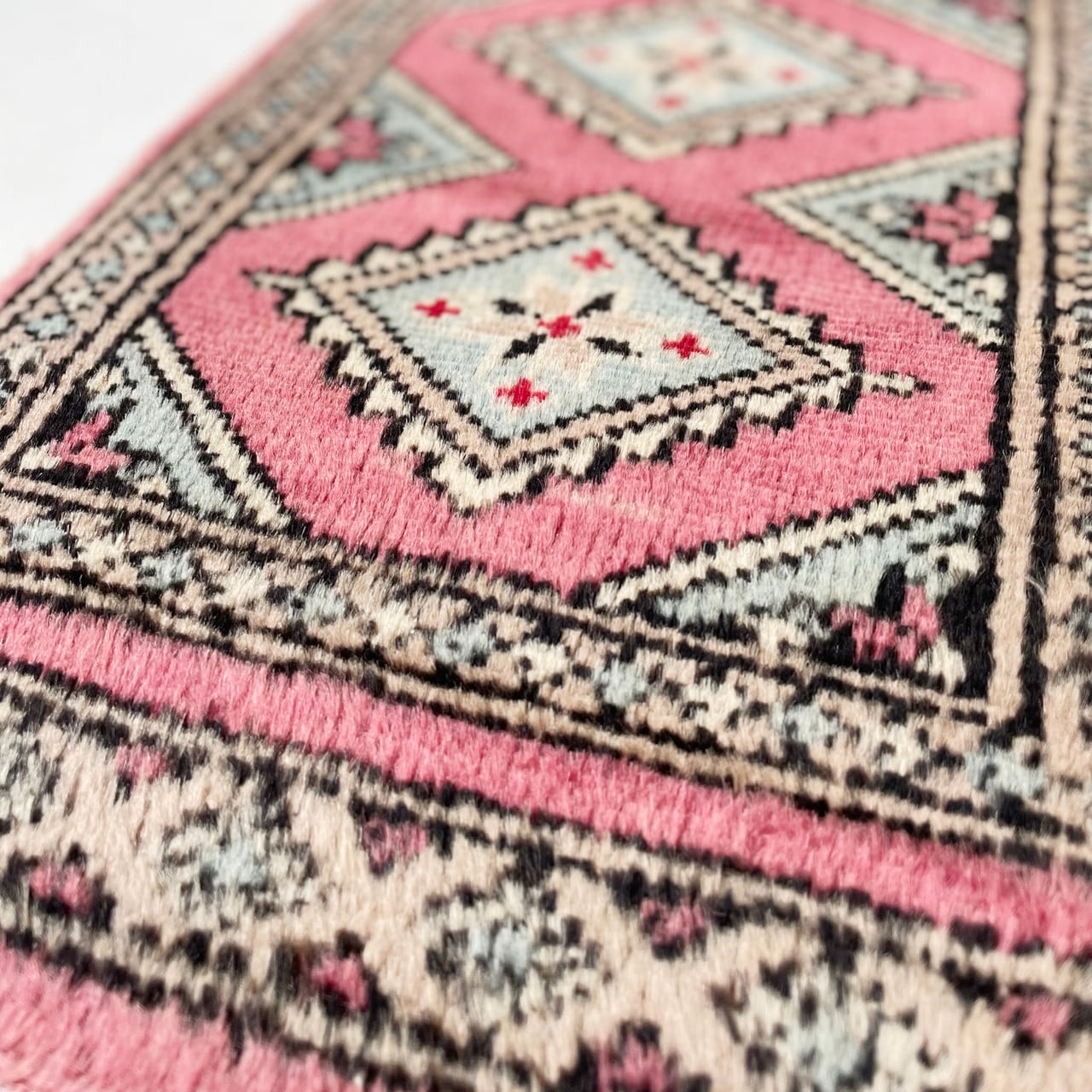 ヴィンテージラグ｜ランナー vintage rug runner * レトロピンク retro pink [rra002] ラグの間