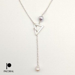 necklace-lariat triangle