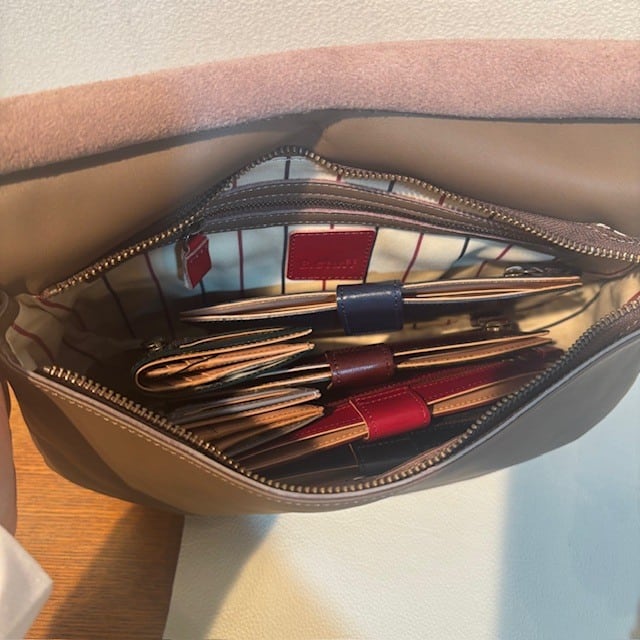 B.stuff　再入荷！被せシンプルショルダー