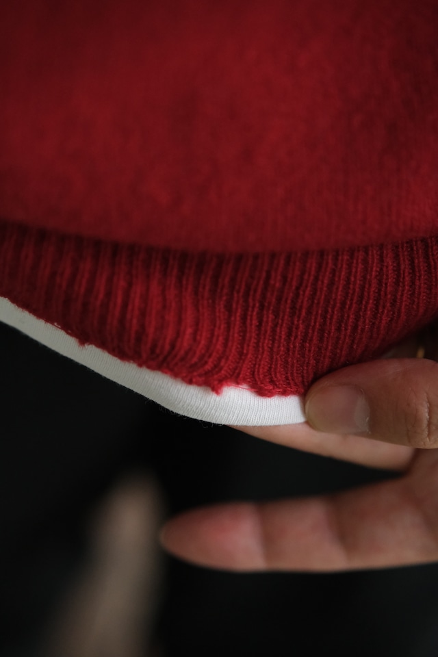 Utah/"Jos. A. Bank" v-neck cashmere sweater/red