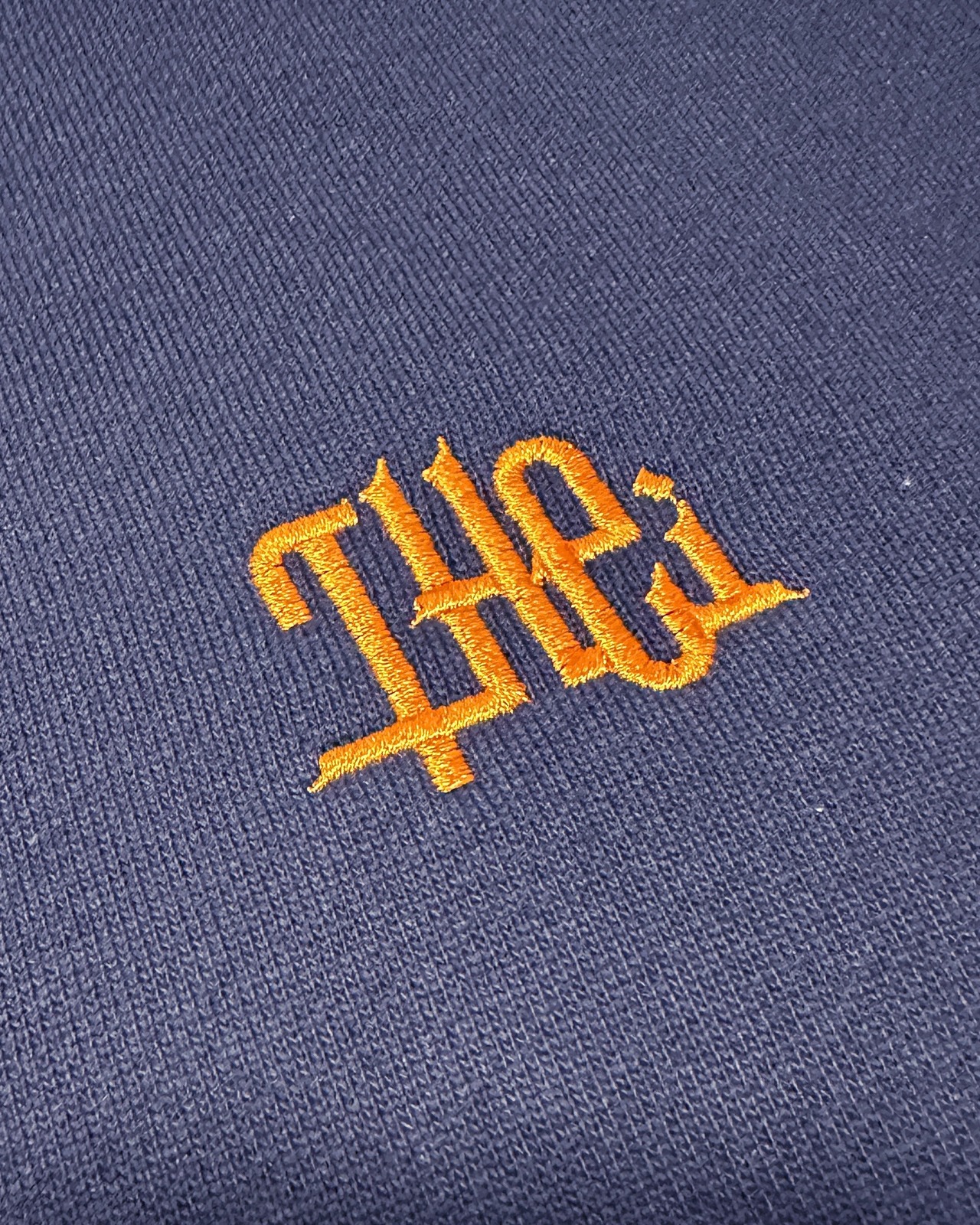 ARABIC ONE POINT HEAVY WEIGHT SWEAT HOODIE - NAVY