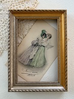 フランスアンティークカード 2人のマダム Bonne année  人物 コラージュ 額装 インテリア 貴婦人コレクション