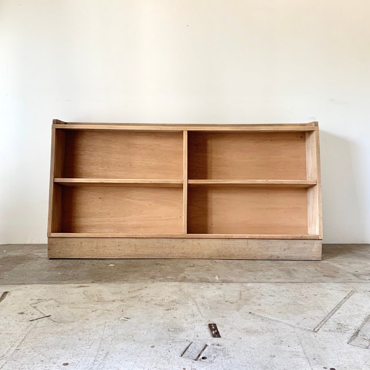 本棚　ディスプレイ棚　古家具