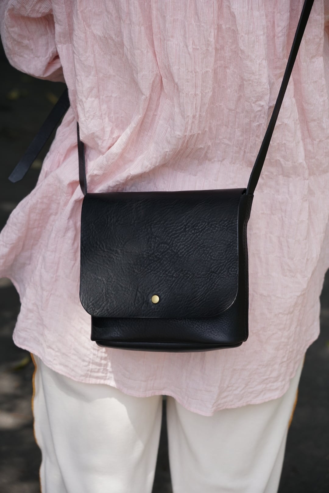 TENTE スクエアショルダーバッグ TENTE スクエアショルダーバッグ