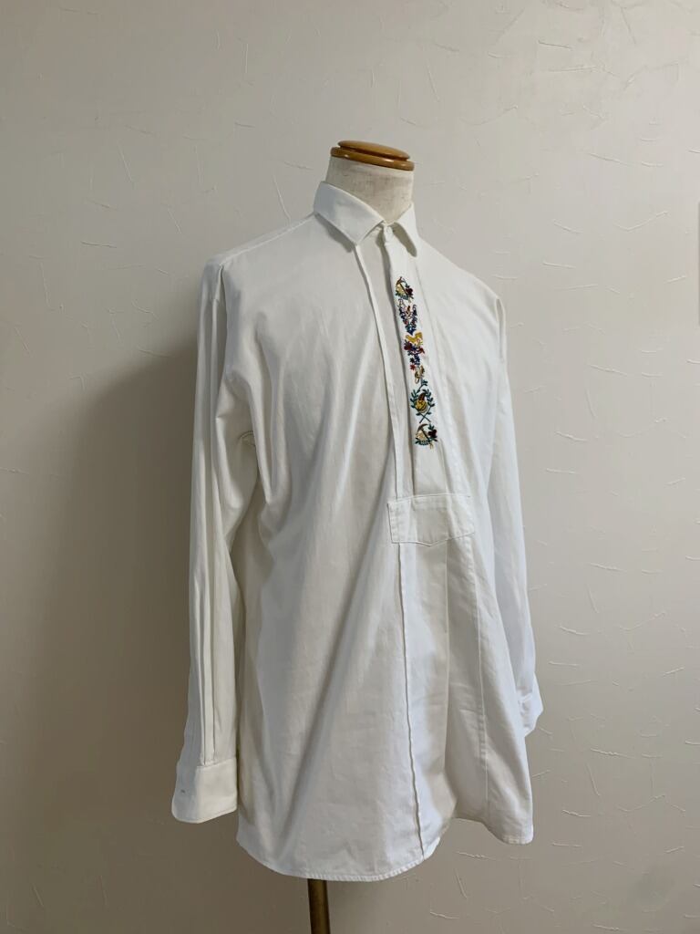 1980~90's Euro Embroidery Pullover Long Sleeve Shirt