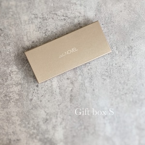 [ BASE限定販売 ] NOVEL Gift box ( S )