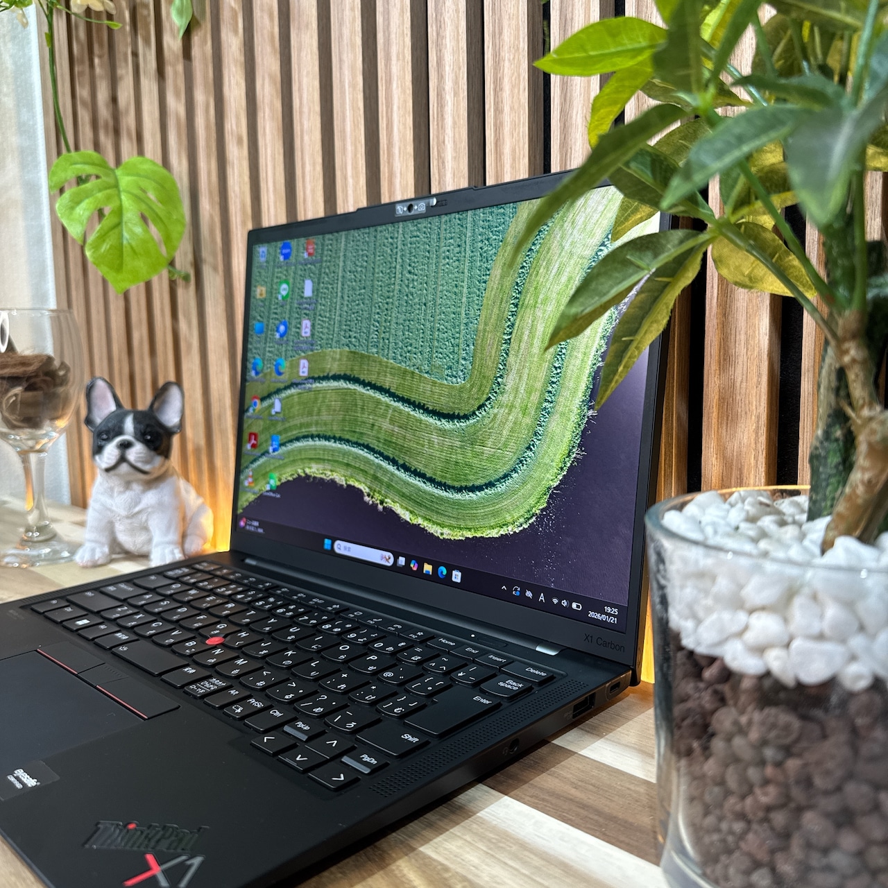 \ 公式ショップ限定価格❣️/ 人気シリーズ《2022年モデル》ThinkPad X1 Carbon Gen10 第12世代 SSD256GB ノートパソコン 安心サポート&3ヶ月保証付き