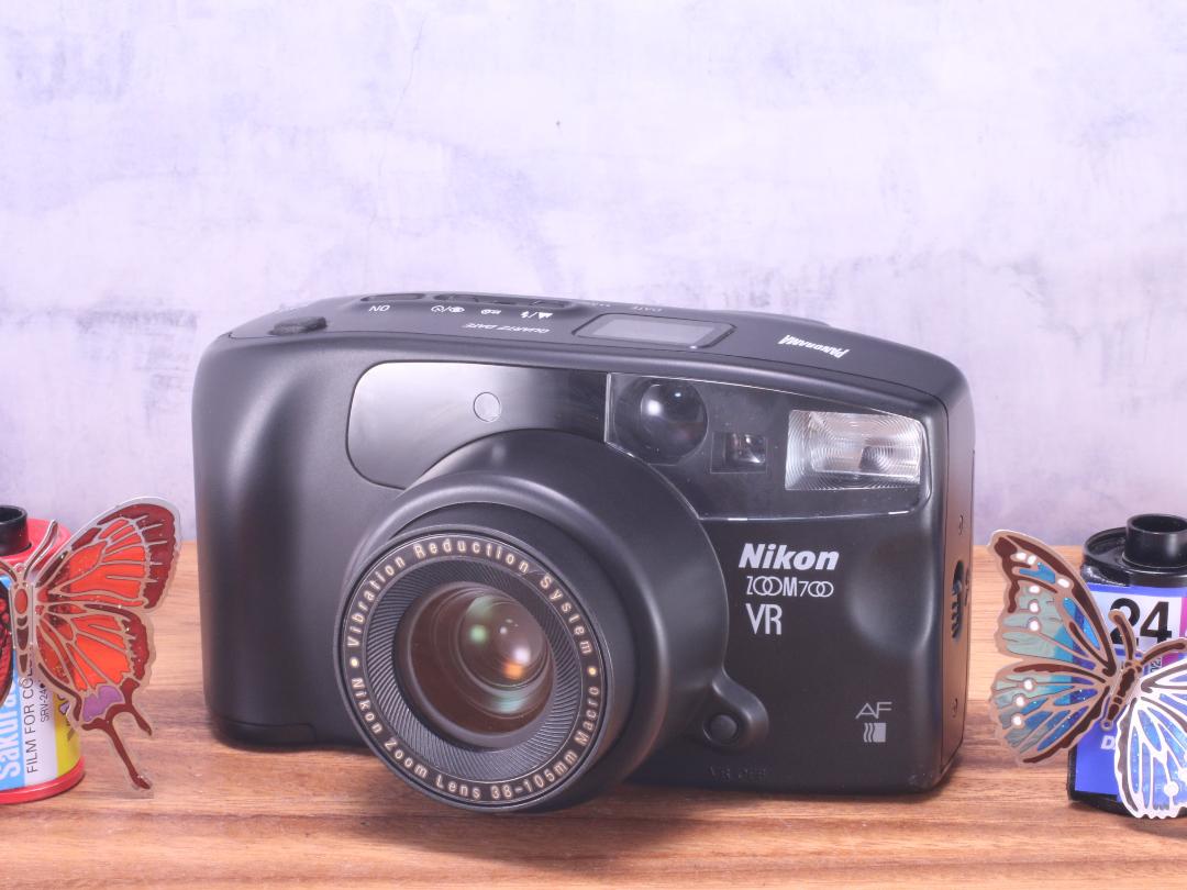 Nikon Zoom 700 VR | Totte Me Camera