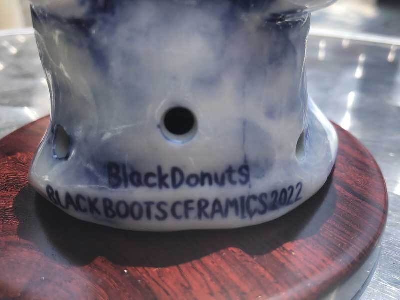 老師チャンバー お香立て、インセンスバーナー、by Black Donuts