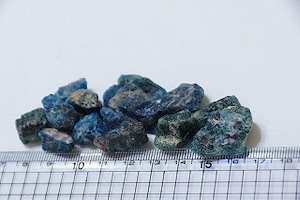 アパタイトミニミニ原石　約45g