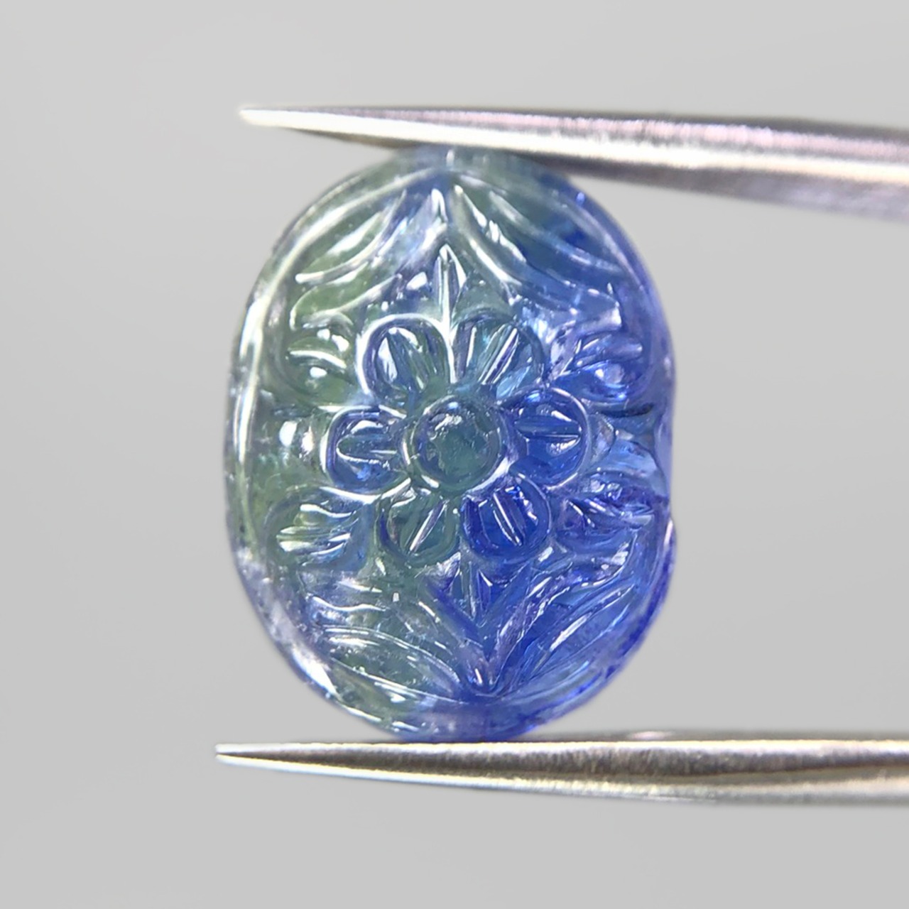 非加熱 タンザナイト 9.379ct ◆ ソーティング付き カービング ルース