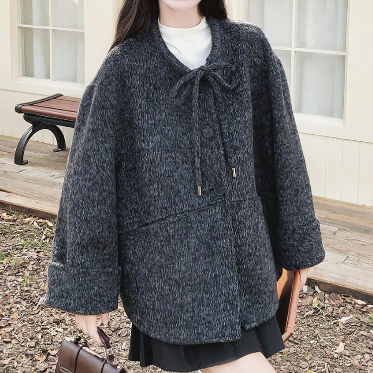 Loose-fitting collarless coat 00277