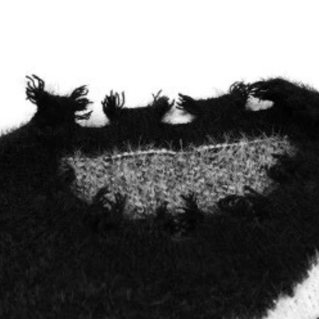 Abstract shaggy knit top C1434