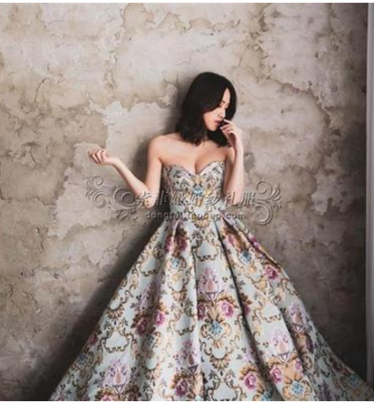 花柄 オリジナル パーティードレス 高級刺繍 ベアトップ 舞台ドレス  