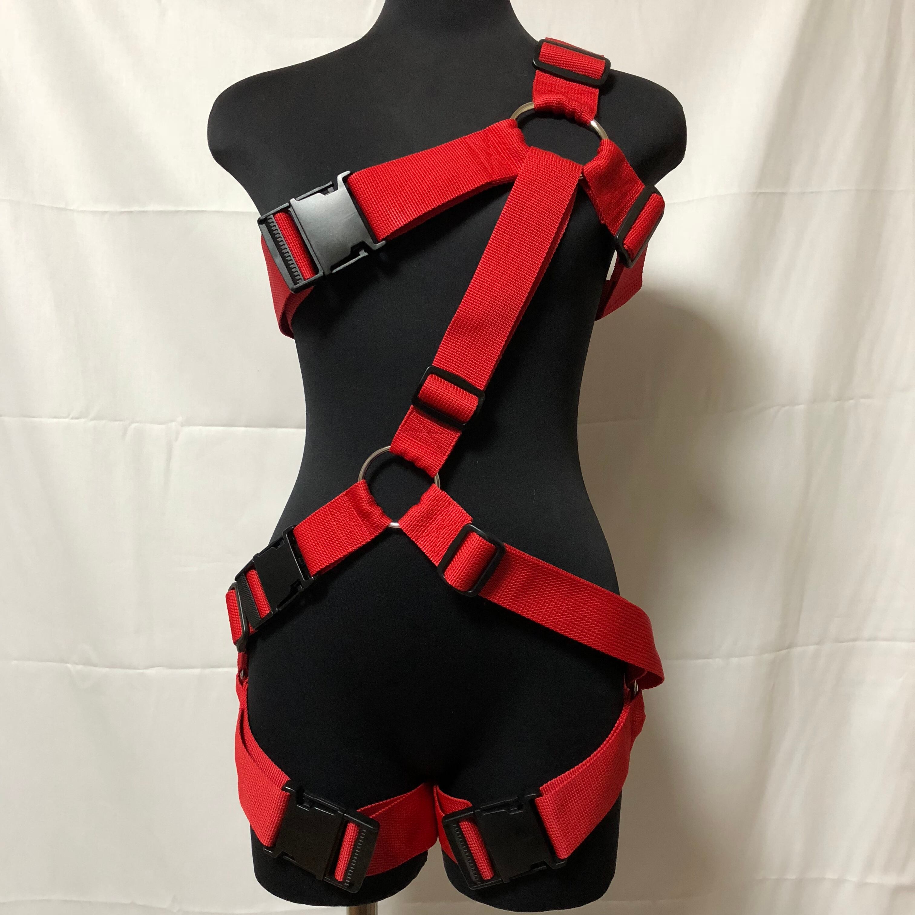 フルハーネス 赤