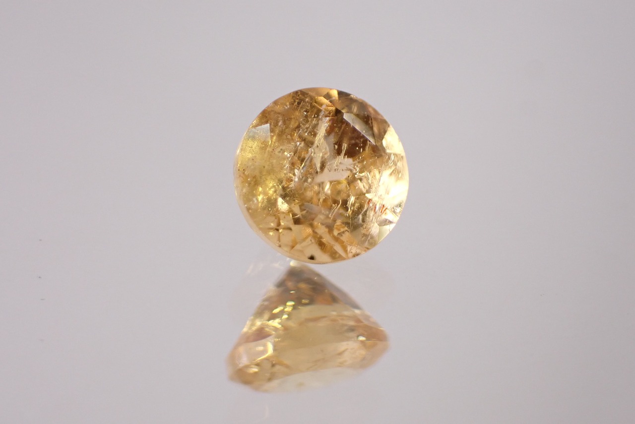 インペリアルトパーズ　1.24ct　[E10-20]