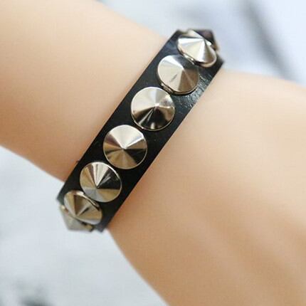 パンク トゲトゲ ロック デザイン ブレスレット アンクレット ブラック 黒