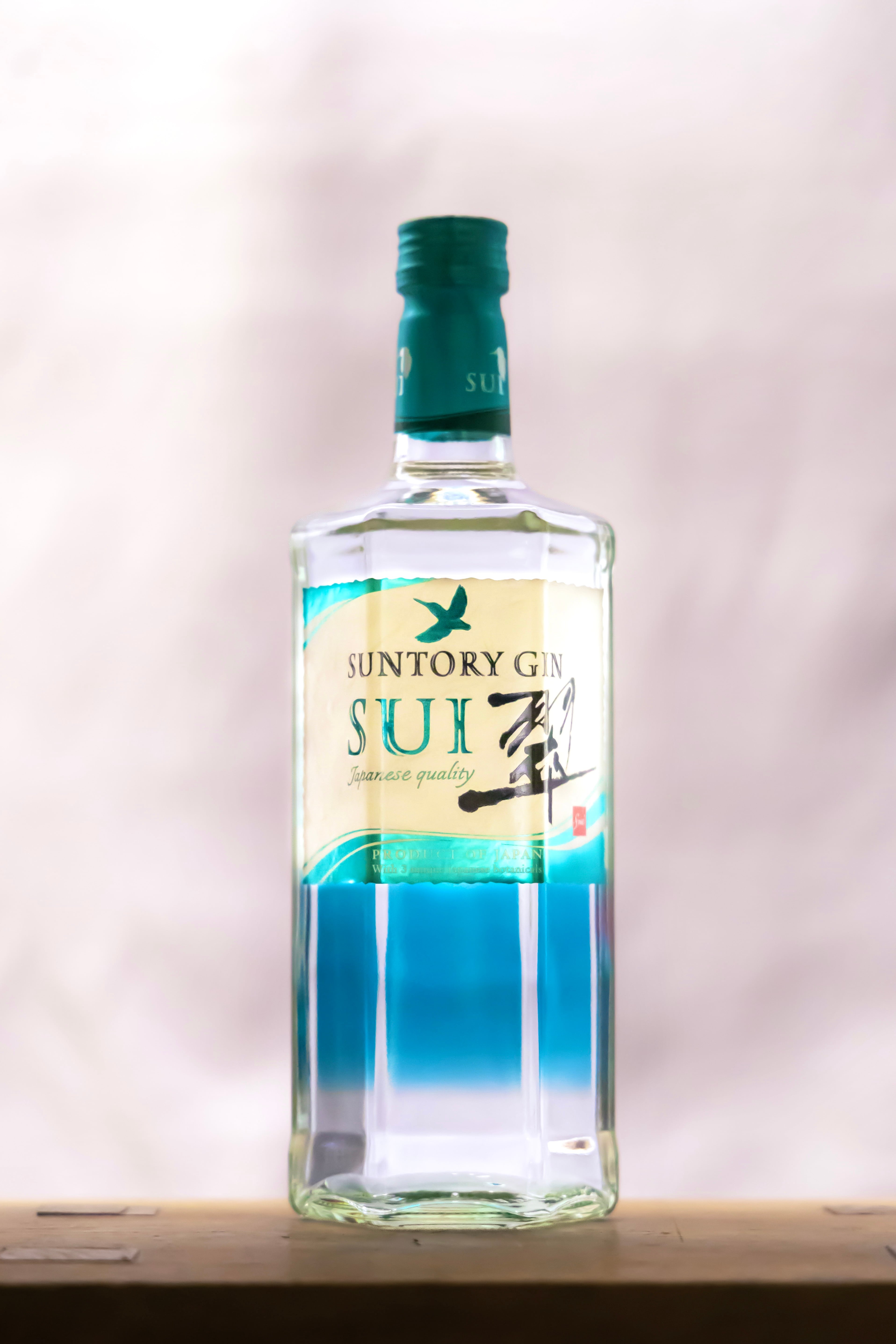 SUNTORY サントリージン「翠（SUI）」 700㎖ | 有限会社 前川酒店