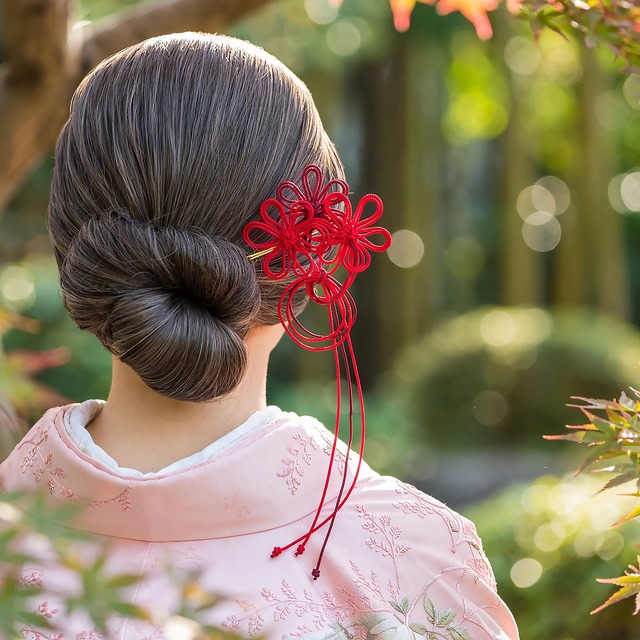 飾り結びかんざし「仰ぎ見るは」（赤×臙脂）【軽量】浴衣・着物・フォーマルの和装ヘアに。