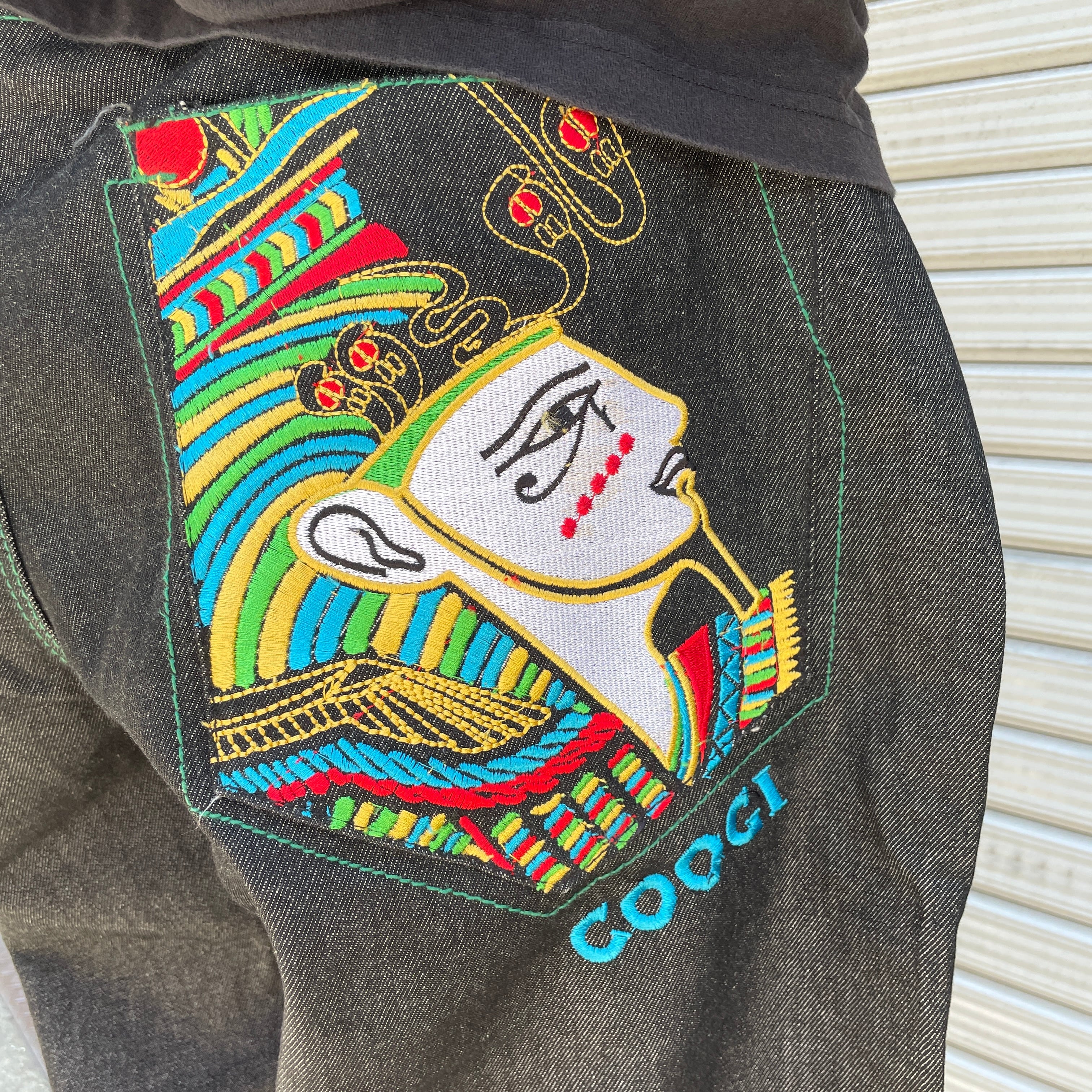 送料無料』ビッグサイズ COOGI クージー エジプト神刺繍デニムショート