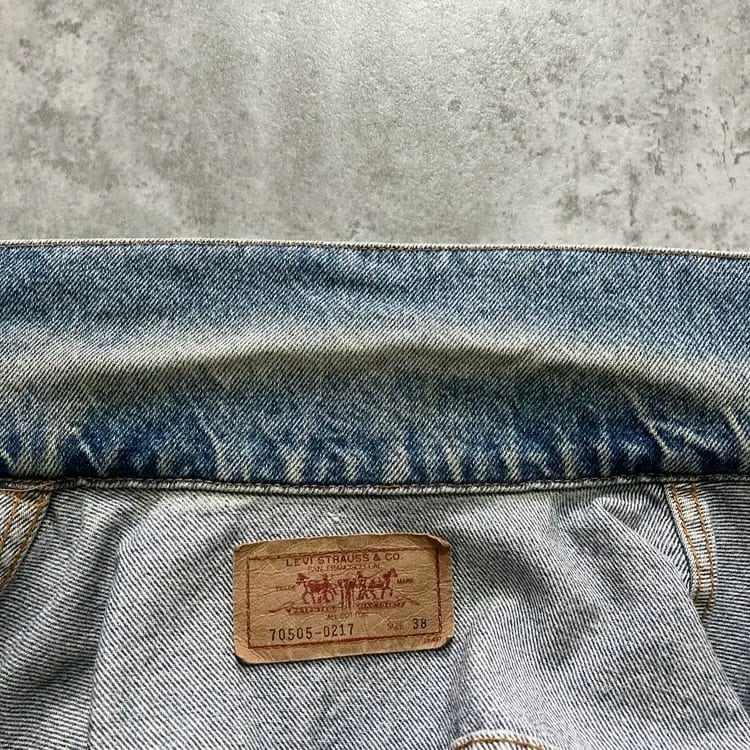 Size.38】90's Levis 70505-0217 リーバイス 裏ボタン刻印(H07) マカオ