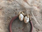 Vintage gold+pearl fruit motif earring