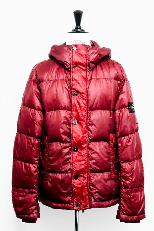 05AW “STONE ISLAND” Spalmatura Nylon Hooded Down Jacket – Red