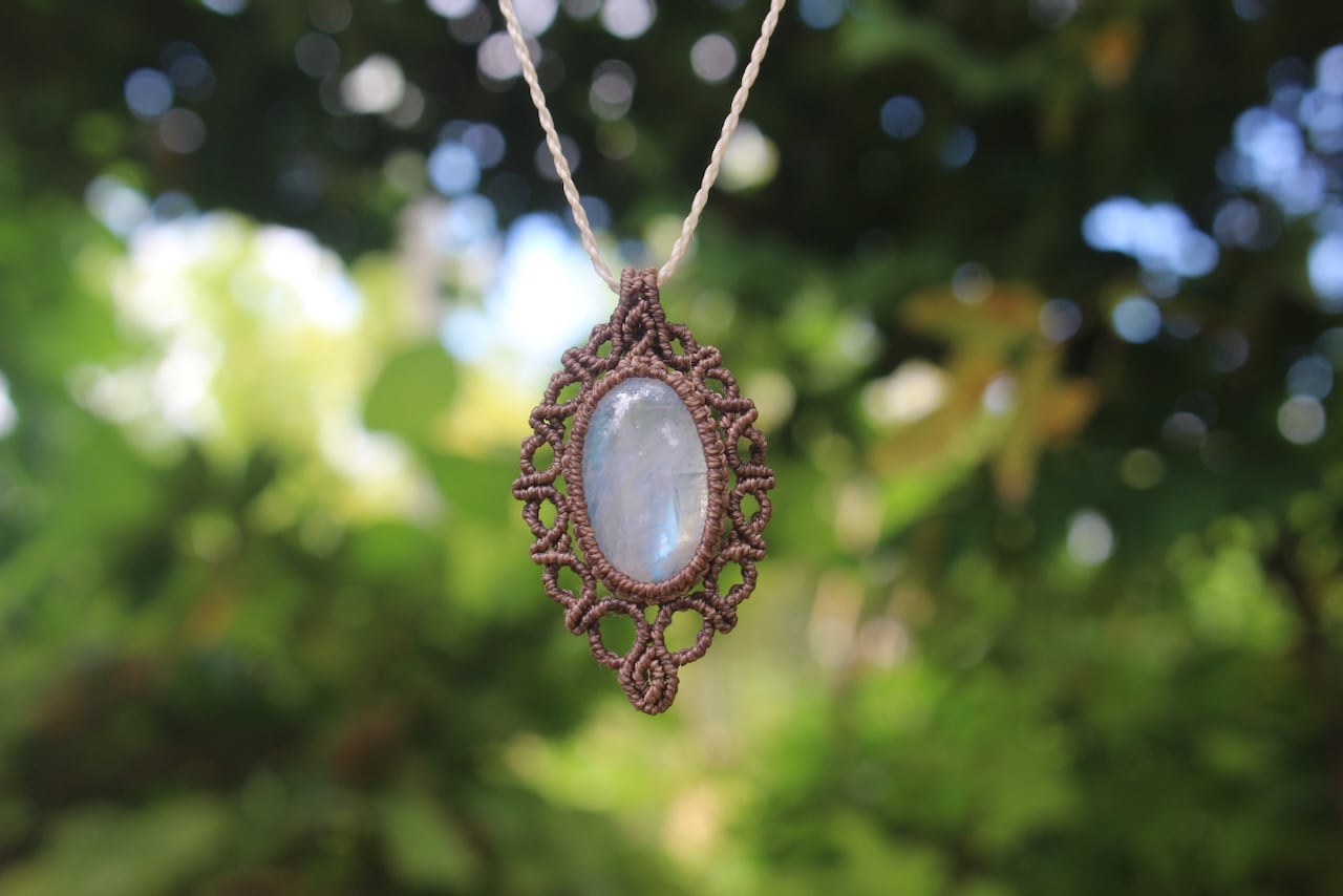 Rainbow moonstone micro macrame pendant