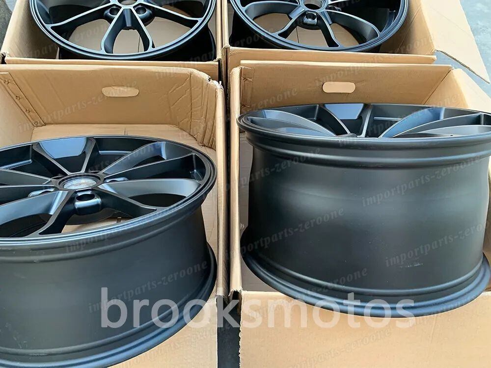 ポルシェ　19インチ　ブラックホイール ポルシェ 19インチ ブラックホイール 4本セット