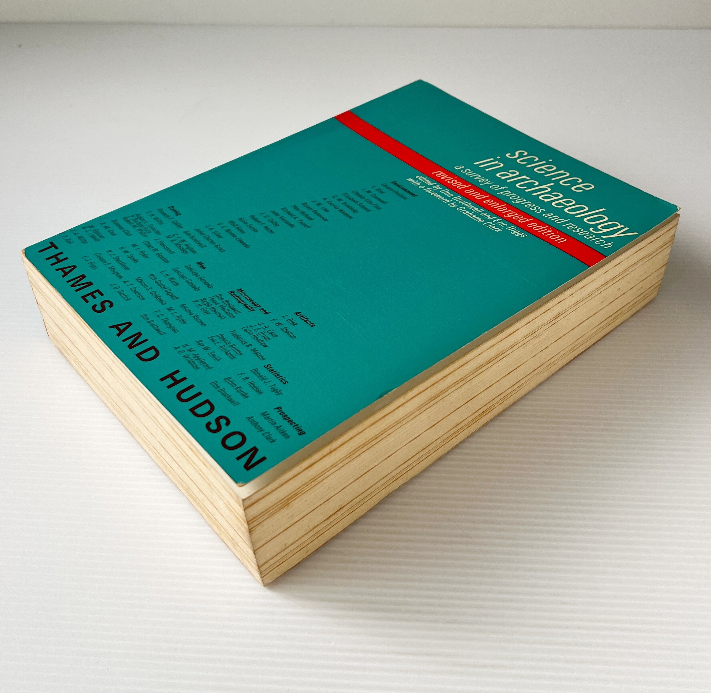 Science in Archaeology: A Survey of Progress and Research 2nd edition / Don Brothwell and Eric Higgs / Thames and Hudson