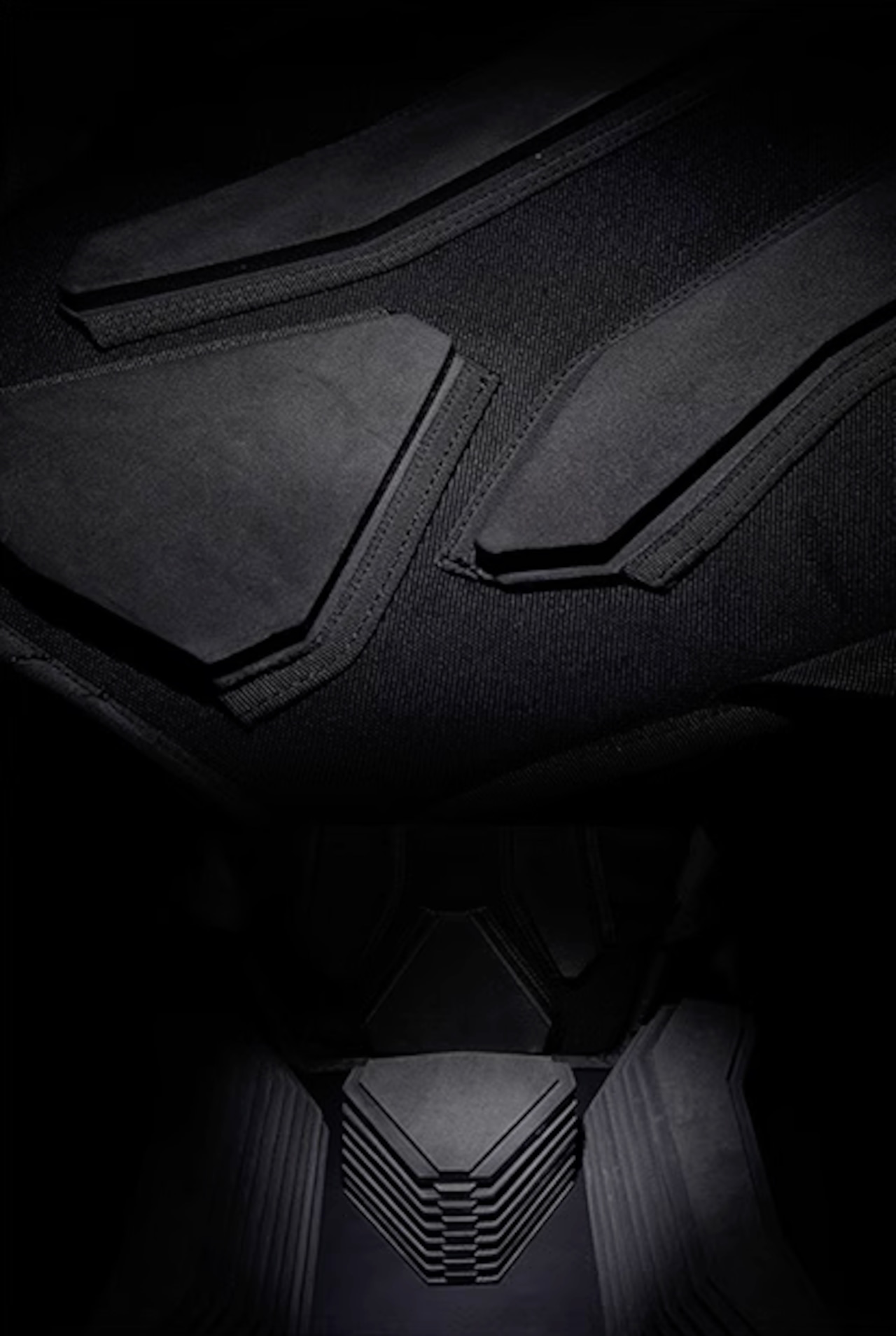 COMBACK "CYBER HYPER" レーザーカットパネルバックパック