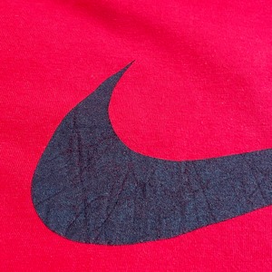 【NIKE】2XL ビッグサイズ Tシャツ ビッグロゴ Swoosh スウッシュ ナイキ レッド 半袖 US古着