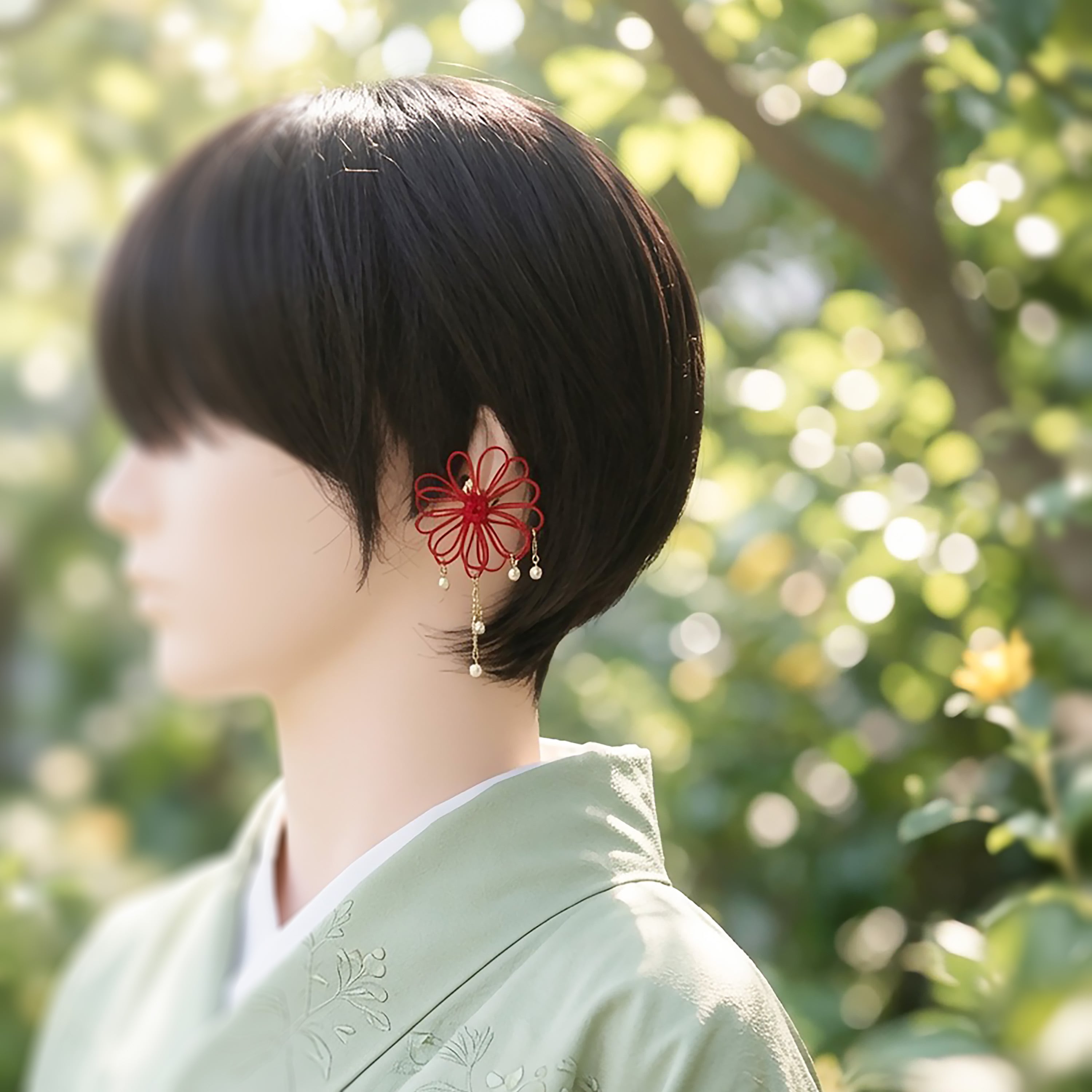 飾り結びかたっぽイヤーカフ「高ク輝ク」【軽量】+グラスパールで浴衣・着物・洋服に。
