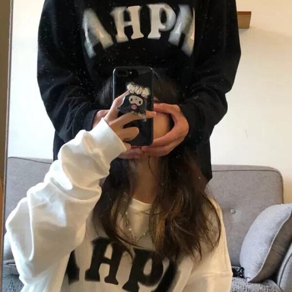 【新作】【送料無料】 ラウンドネックスウェットシャツカップル韓国風ルーズ長袖トップジャケット 0354672658671