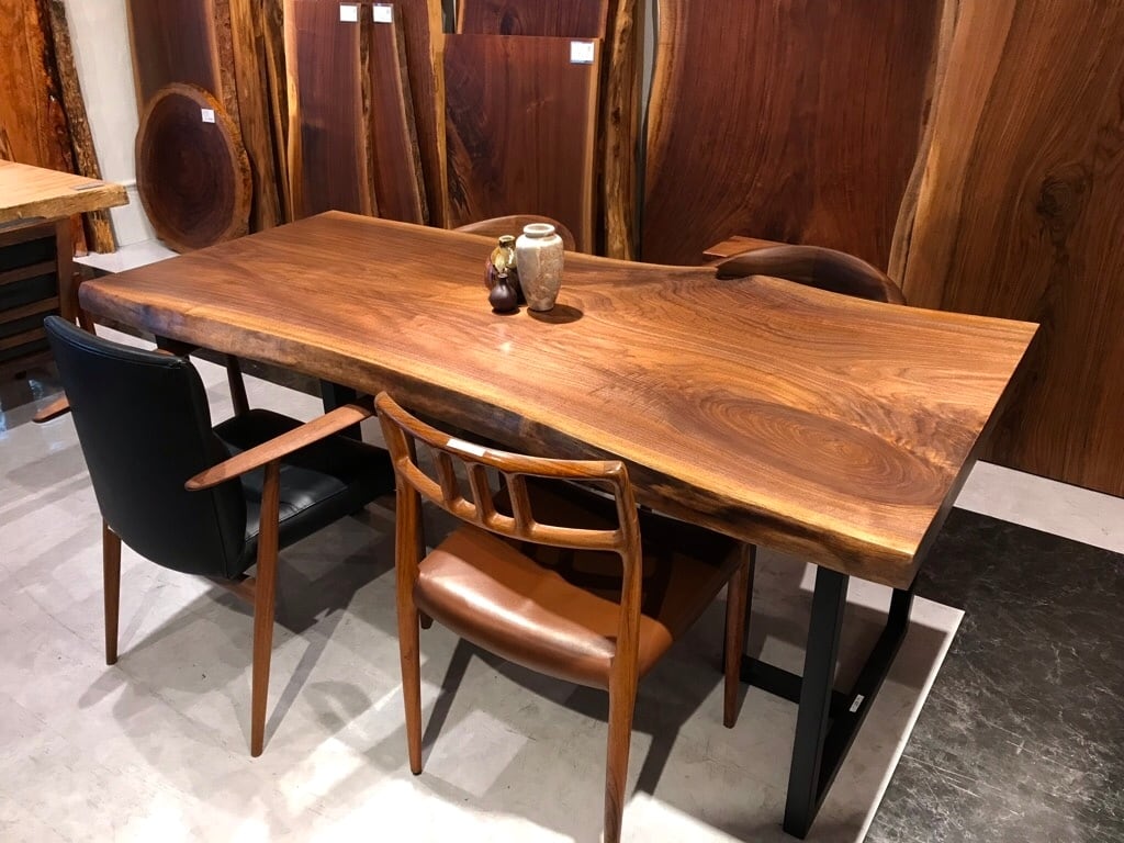 ウォールナット_1890×740-790-850×58_横浜元町店_テーブル天板/一枚板