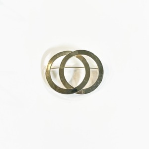 double circle pin