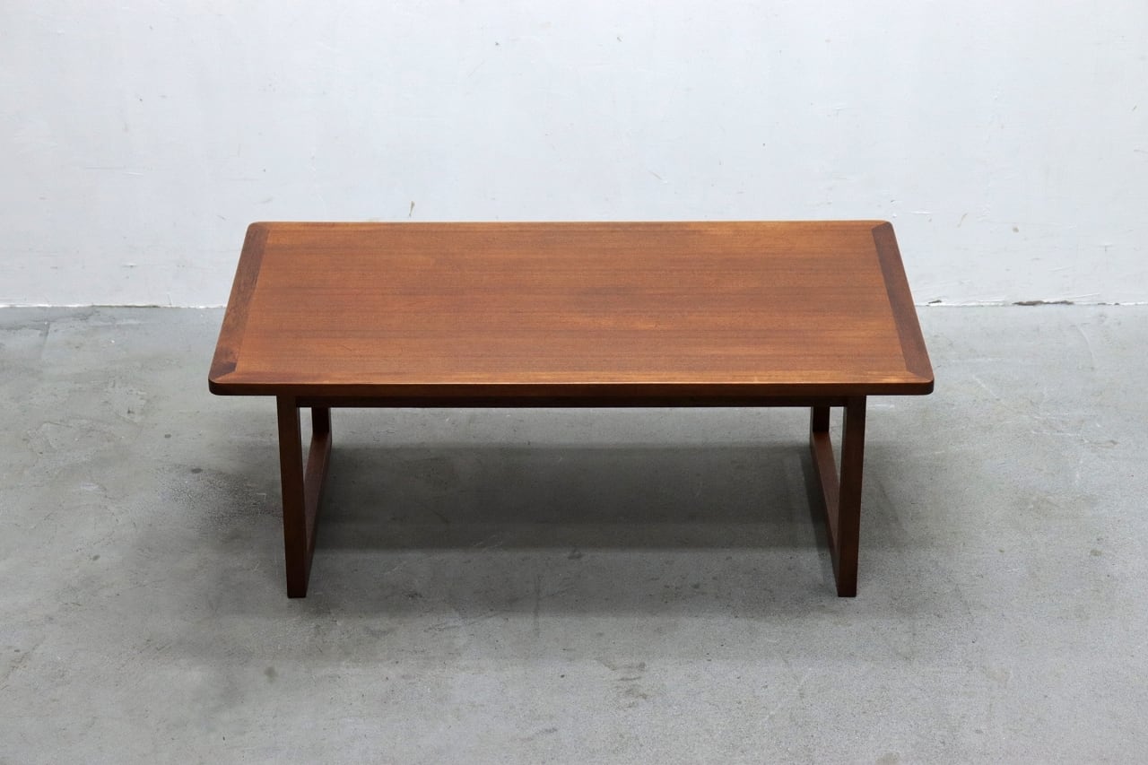 美品　ローテーブル　北欧デザイン　チーク材　センターテーブル ヴィンテージ チーク材 センターテーブル ローテーブル レトロ 北欧