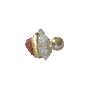 UNI.#0121  crystal × strawberry quartz ピアス（片耳）