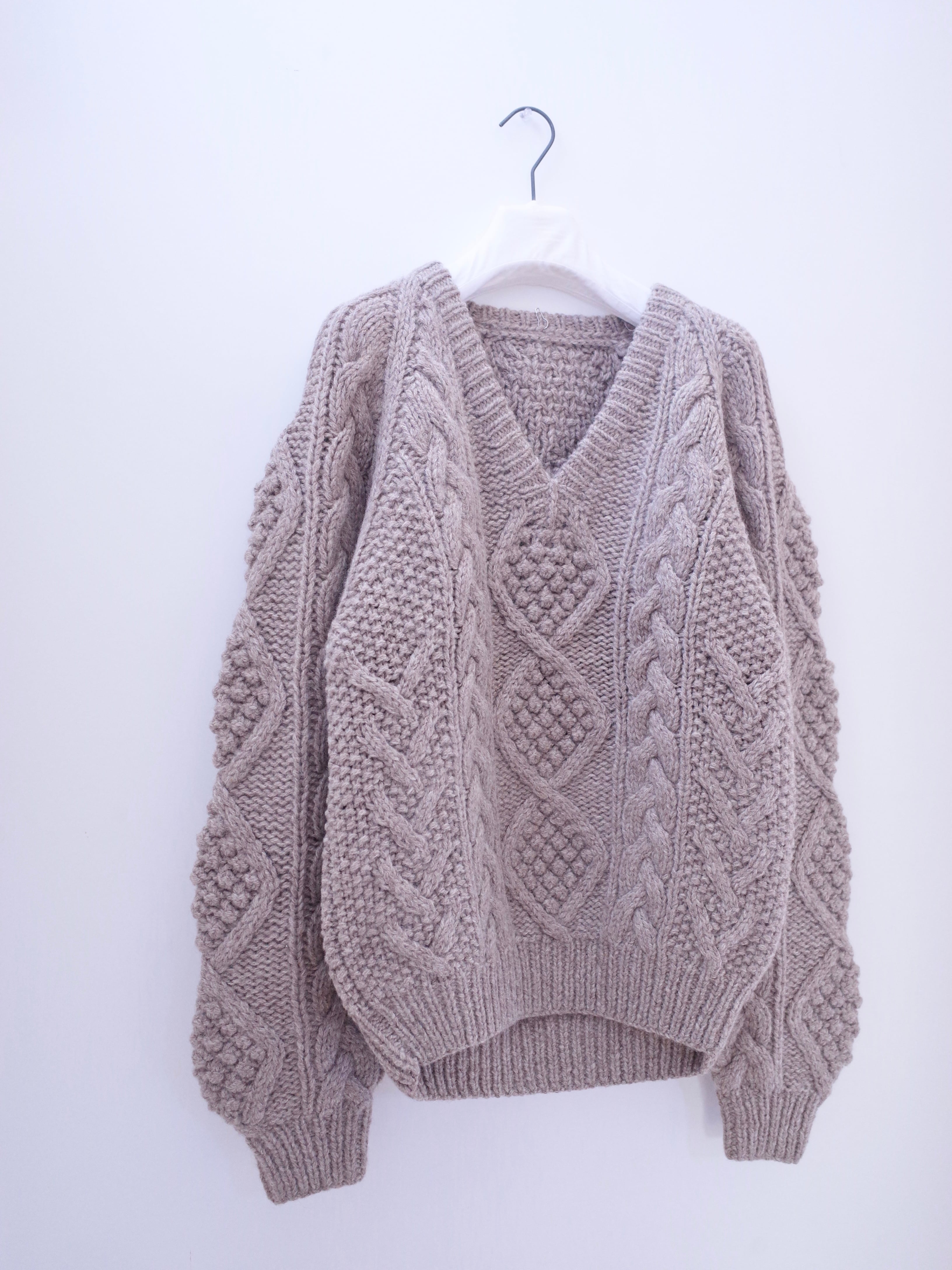 V neck cable knit sweater