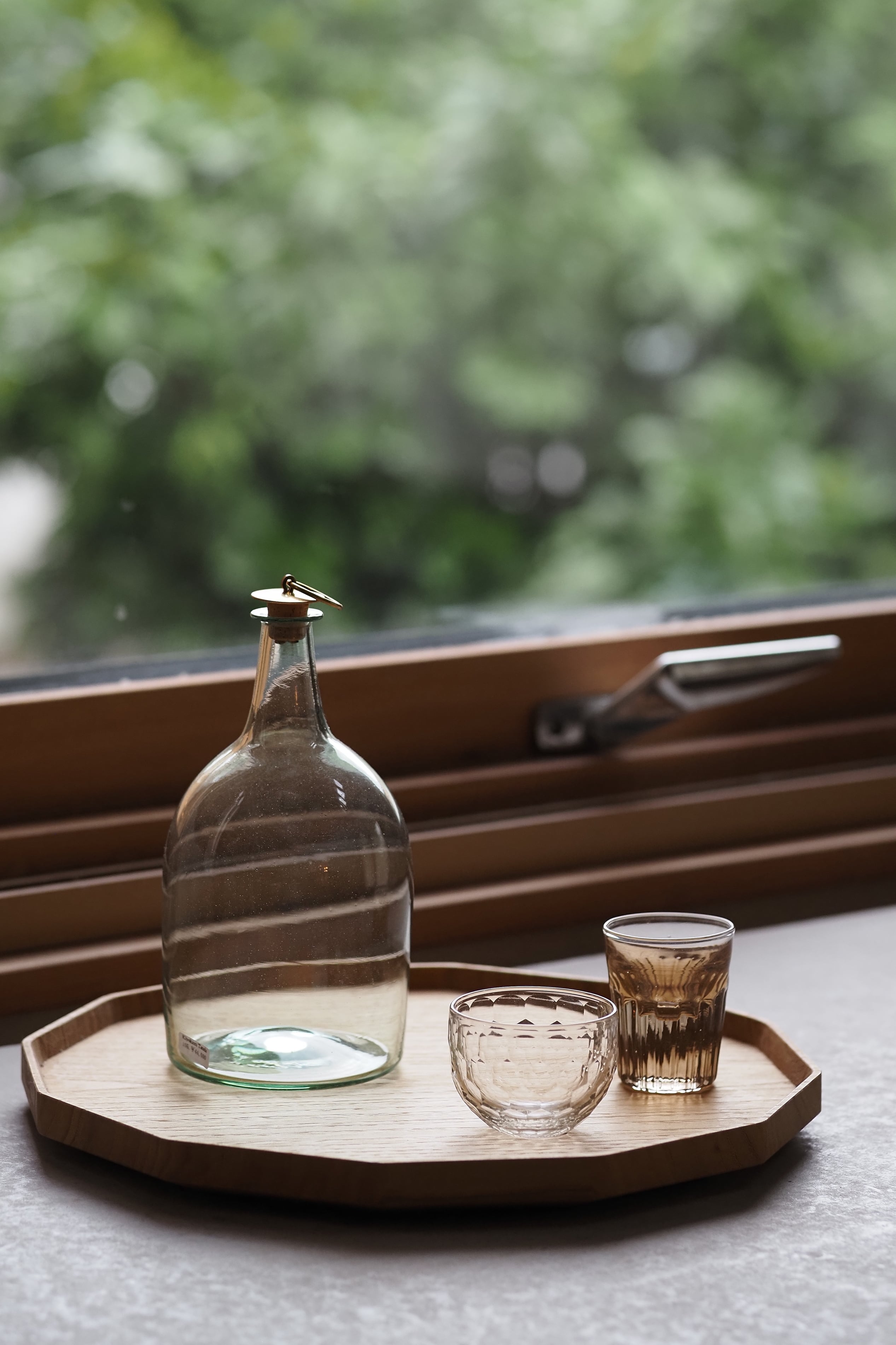 津田清和 19. 厚底モール酒杯 | 陶屋なづな