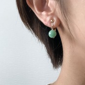 プルンとした翡翠を耳元に！ 若草色 フックピアス＆イヤリング A貨翡翠 jd_mm1042