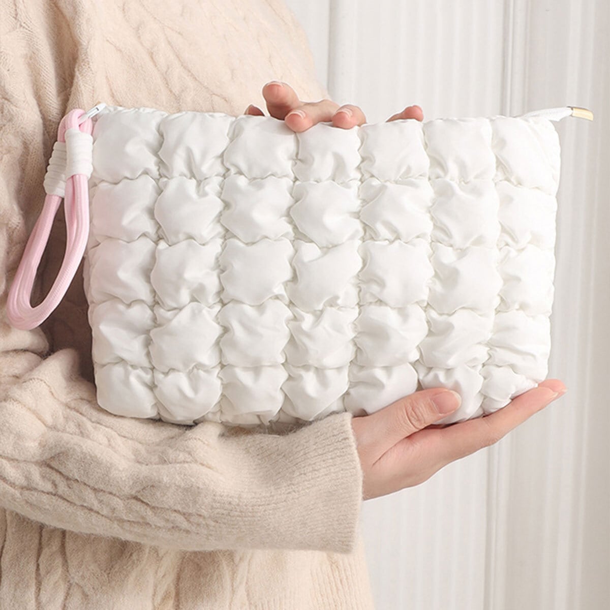 コスメポーチ トラベル バッグ レディース 韓国 化粧ポーチ おしゃれ 大人 かわいい きれいめ キルティング風 小物入れ 持ち運び 手提げ 旅行 出張 通勤 通学 大人可愛い 大人女子