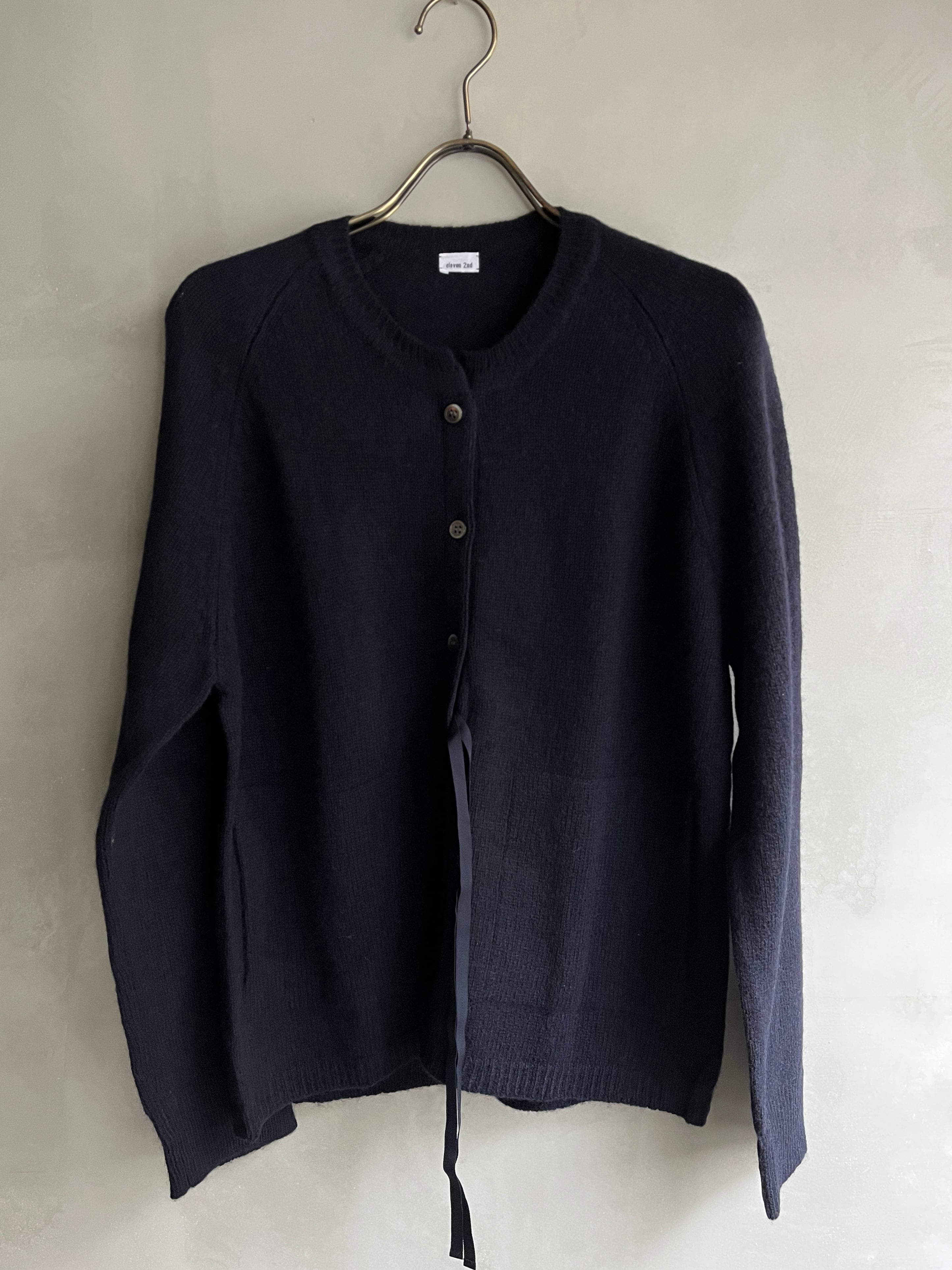 新品　eleven2nd 今期　ウールカーディガン ac9a3884962a4d45b0d688e651958f